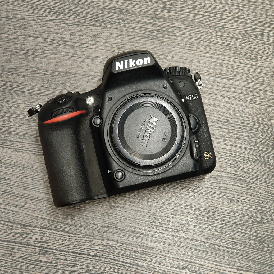 Tweedehands - Nikon D750