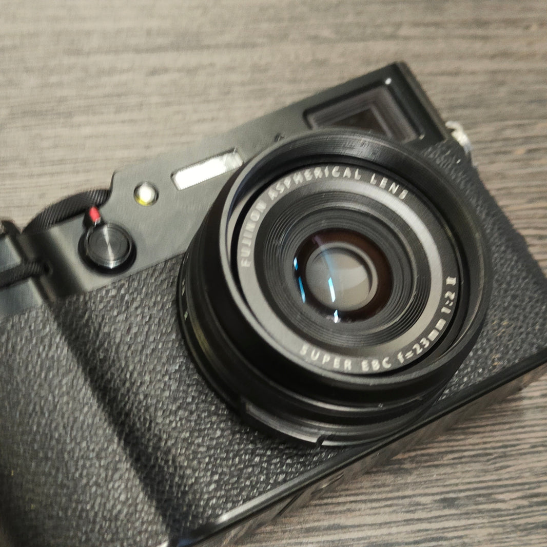 Tweedehands - Fujifilm X100v zwart