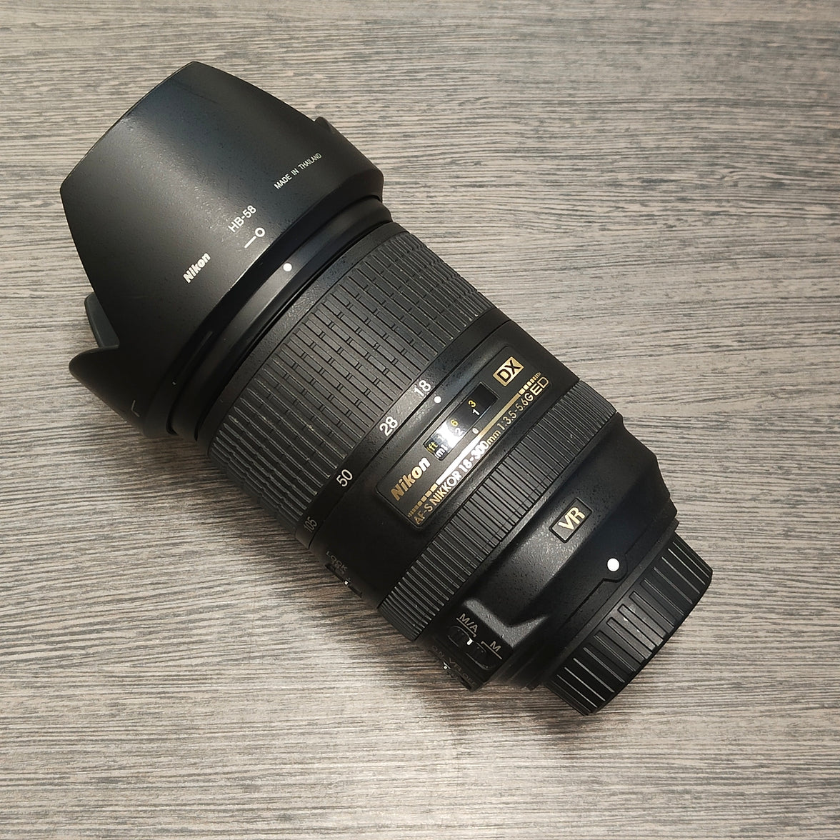 Tweedehands - Nikon AF-S DX Nikkor 18-300mm f/3.5-5.6G ED VR