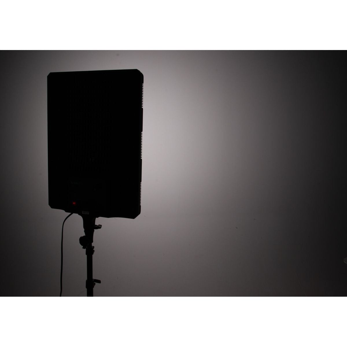 Nanlite Compac 100 LED studio light