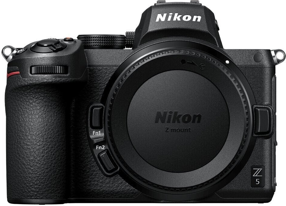 Nikon Z5 + Z 24-70mm F4 S