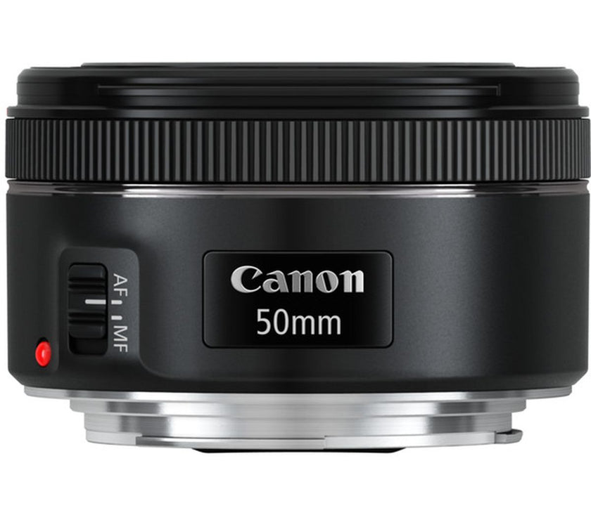 Canon EOS 2000D + 18-55mm IS II + 50mm F1.8 STM