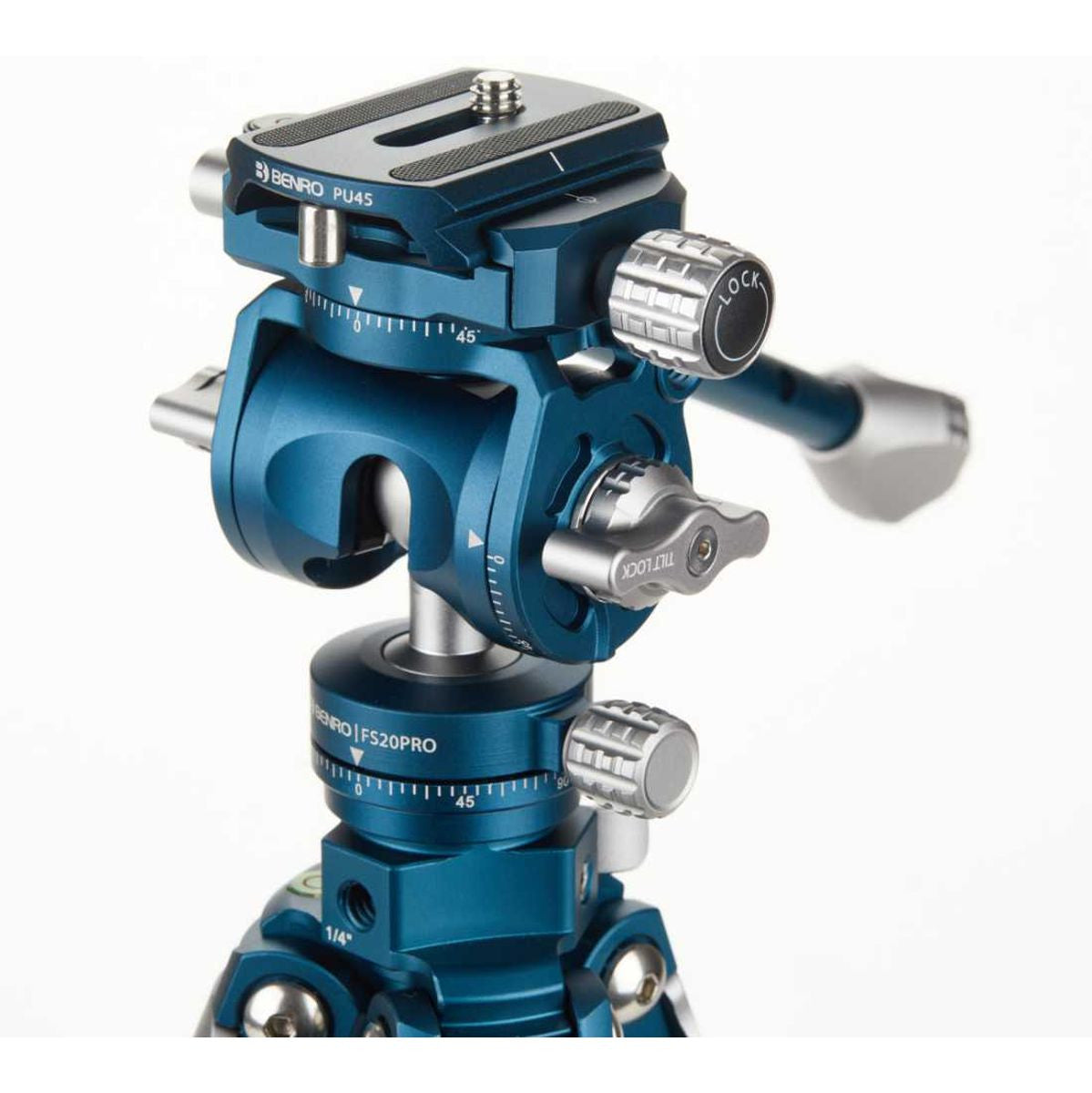 Benro Cyanbird Carbon Tripod w/ FS20PRO Head (TCBC15FS20PROC