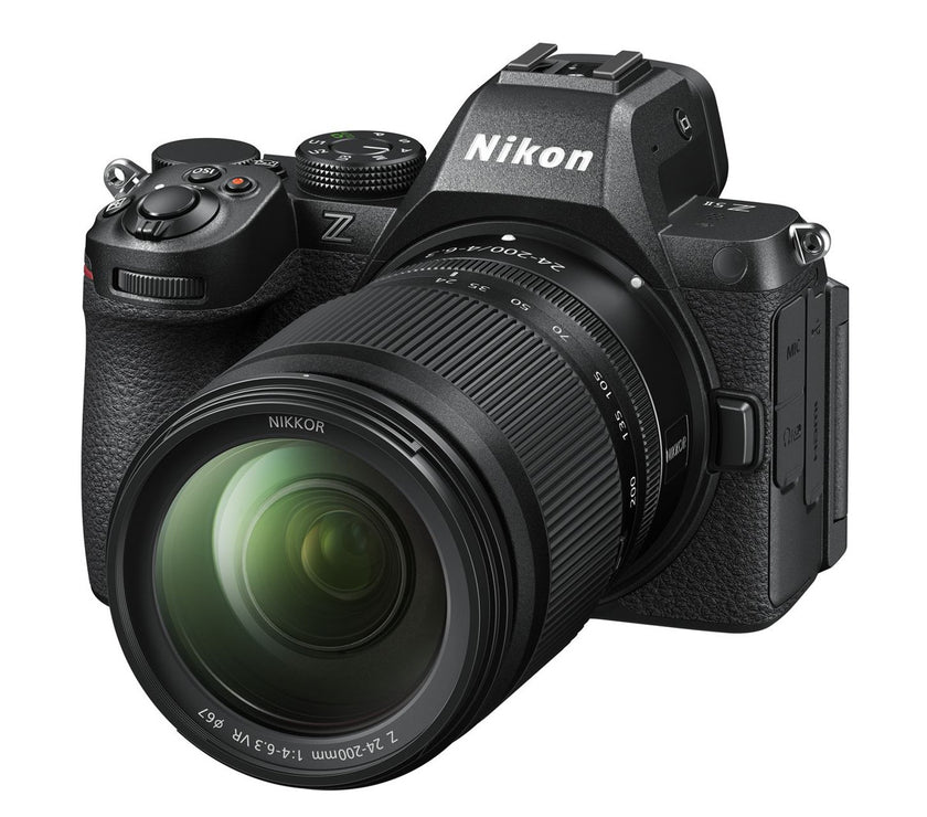 Nikon Z5 II + 24-200mm F4.0-6.3 VR 