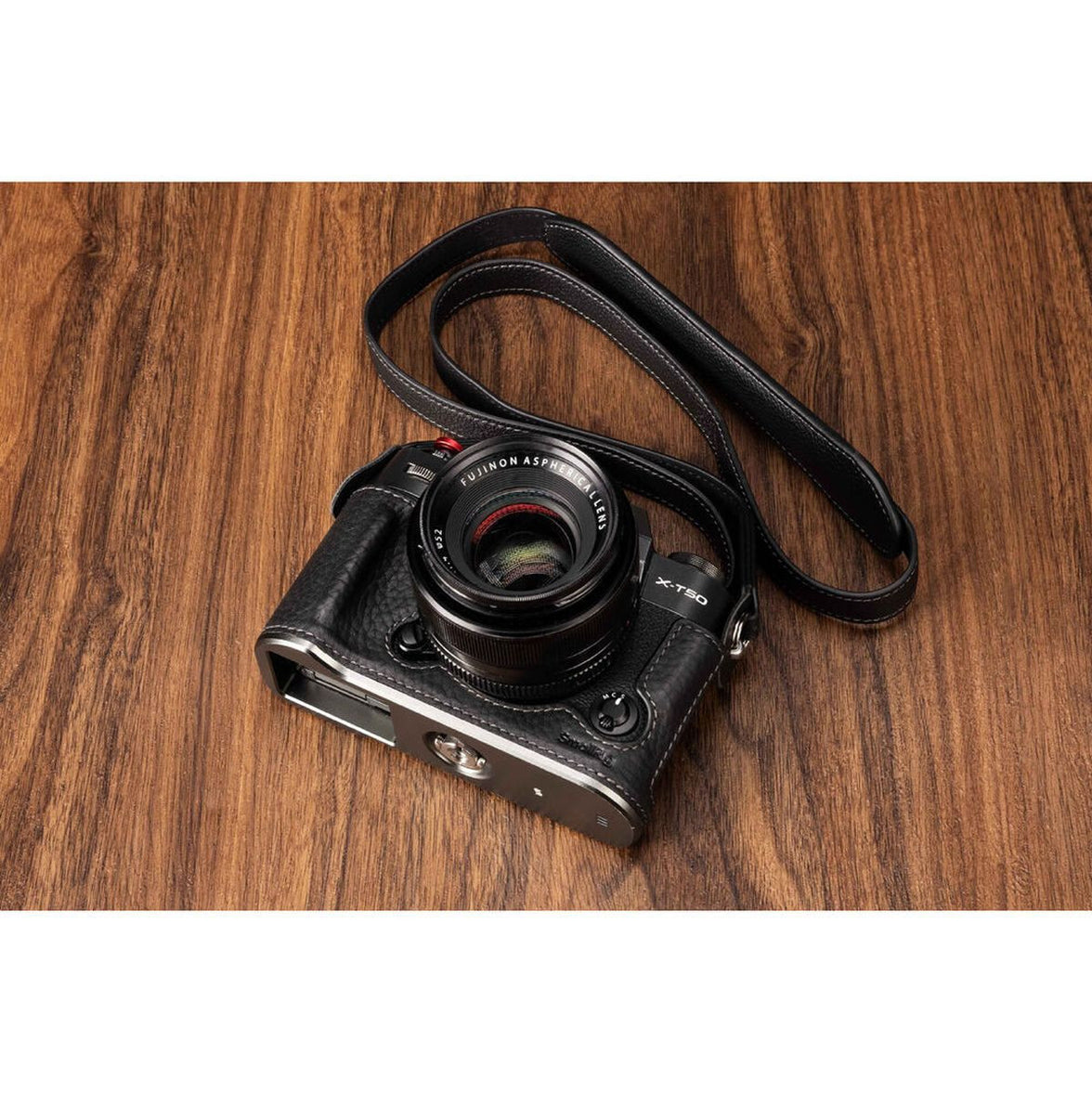 SmallRig 4709 Leather Half Case Kit For X-T50 (Black)