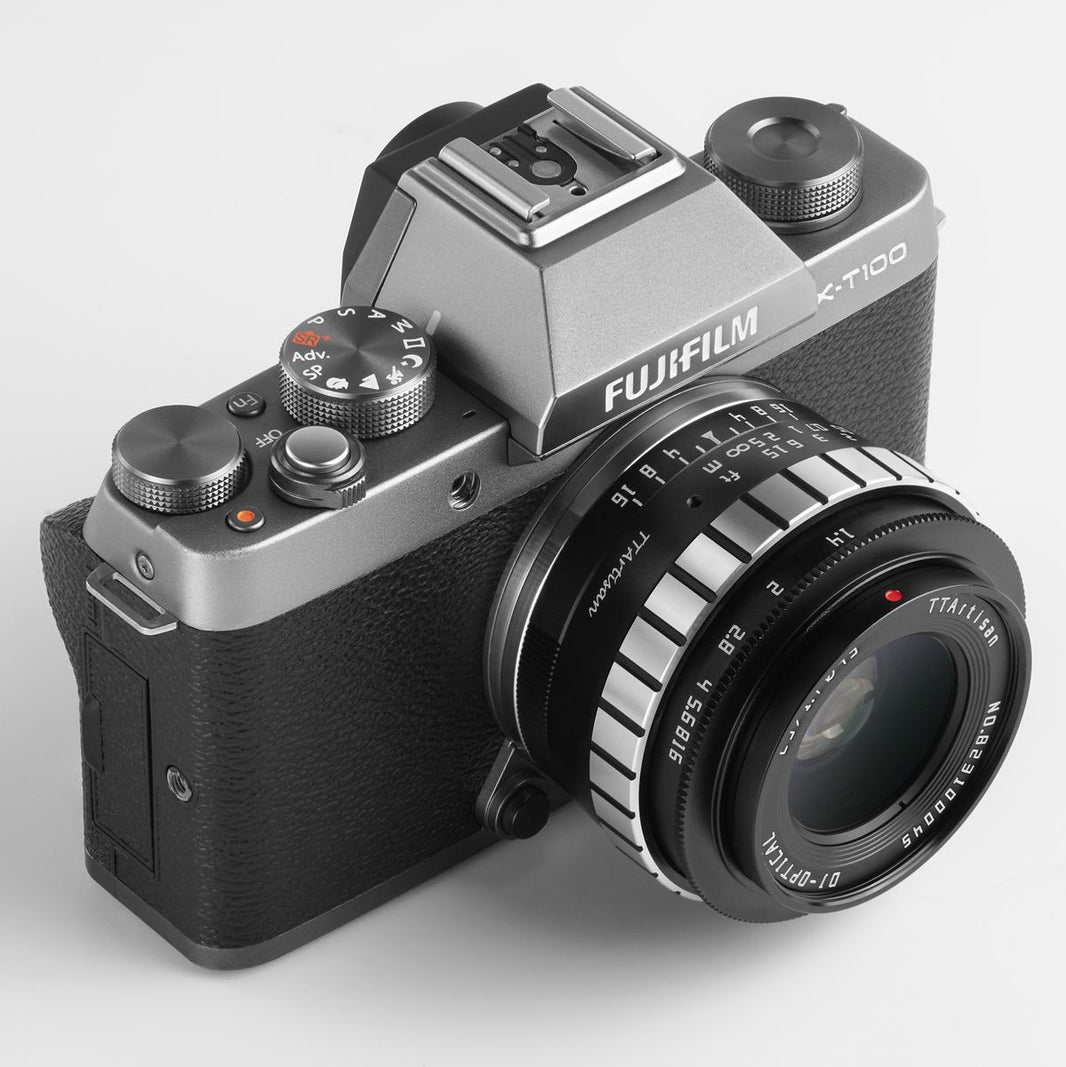 TTArtisan 23mm f/1.4 Fujifilm X-Mount | APS-C Black/Silver