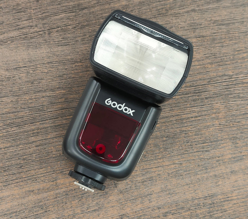 Tweedehands - Godox V860 II voor Nikon