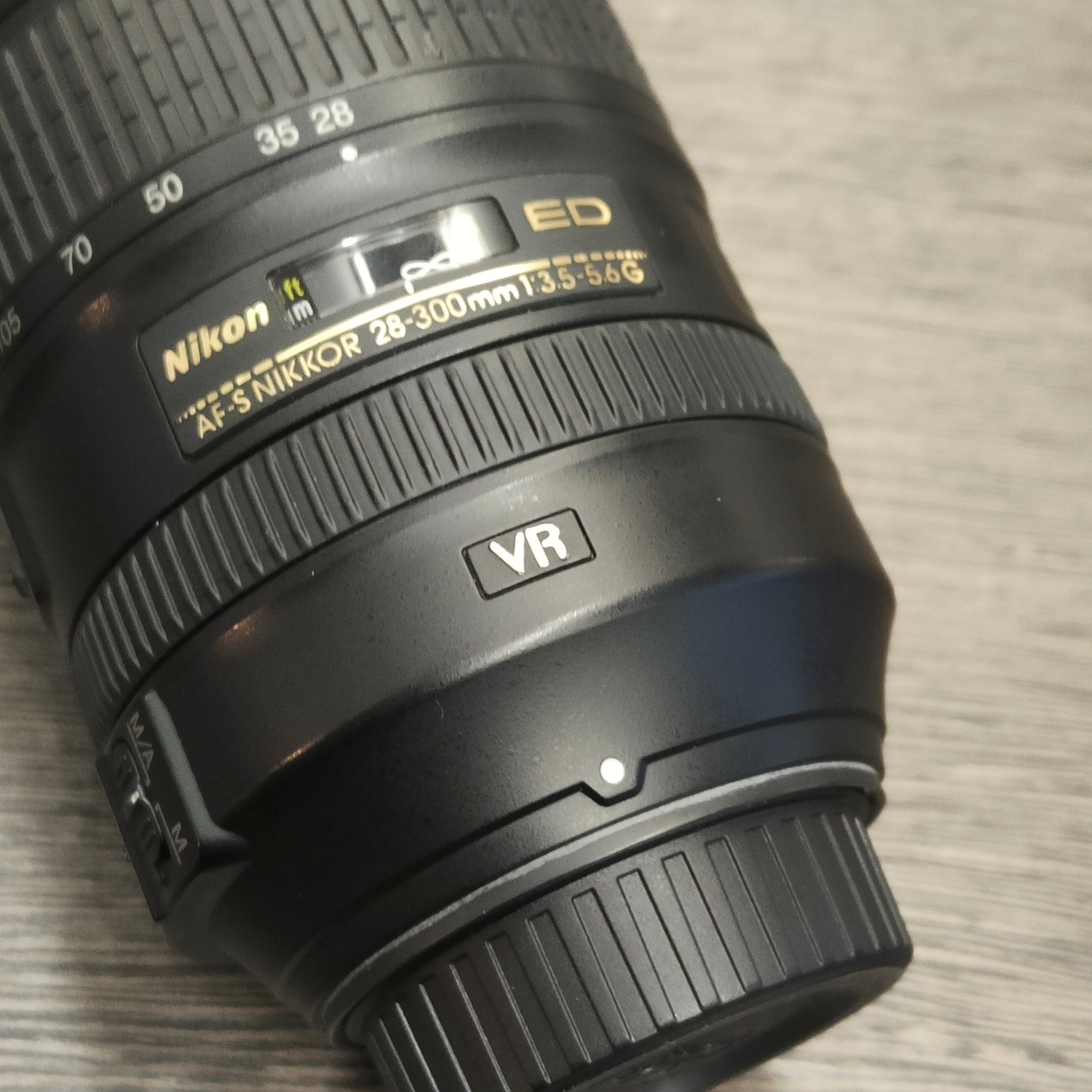 Tweedehands - Nikon 28-300mm F 3.5-5.6 G ED VR AFS