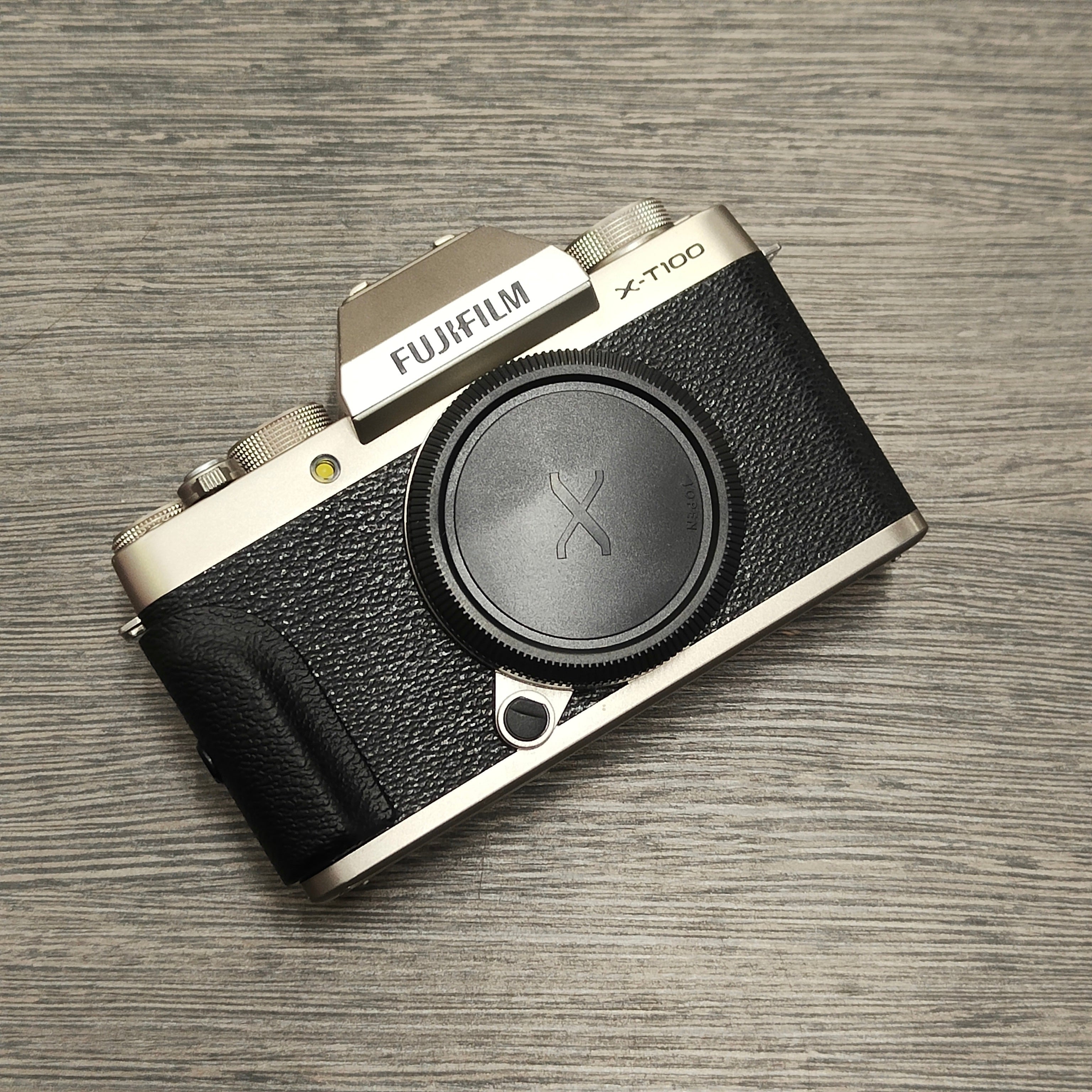 Tweedehands -  Fujifilm X-T100