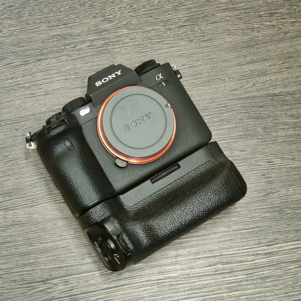 Tweedehands - Sony A1 + Sony grip