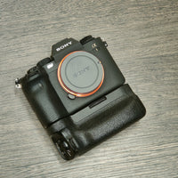 Tweedehands - Sony A1 + Sony grip