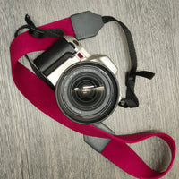 Tweedehands - Minolta 404si + 28-80mm AF Zoom