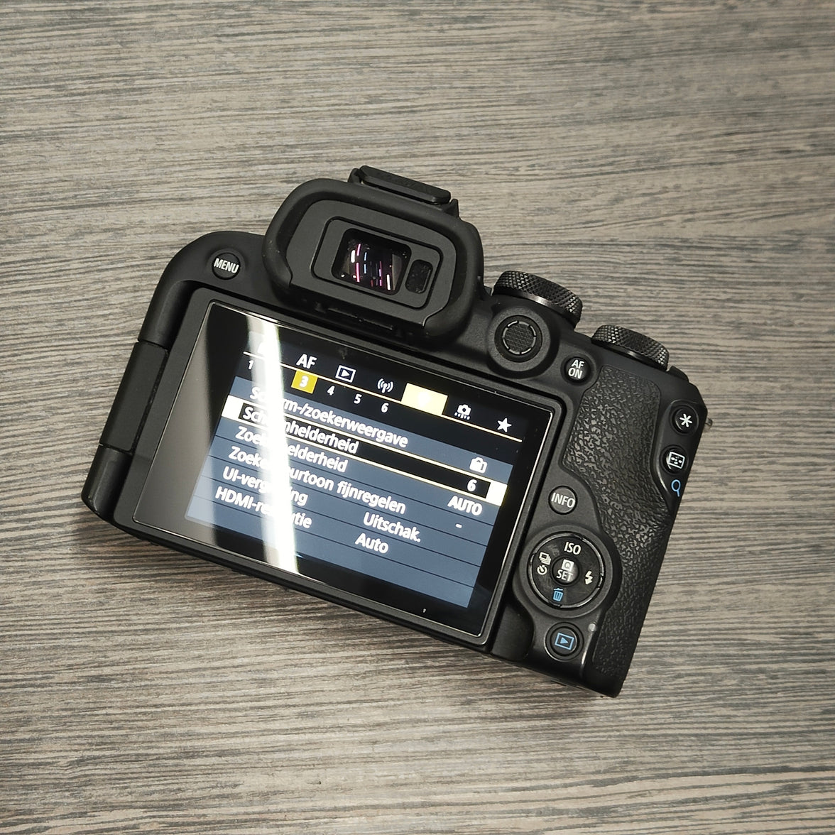 Tweedehands - Canon EOS R10 body