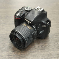 Tweedehands - Nikon 3300 + AF-P 18-55mm F3.5-5.6G VR