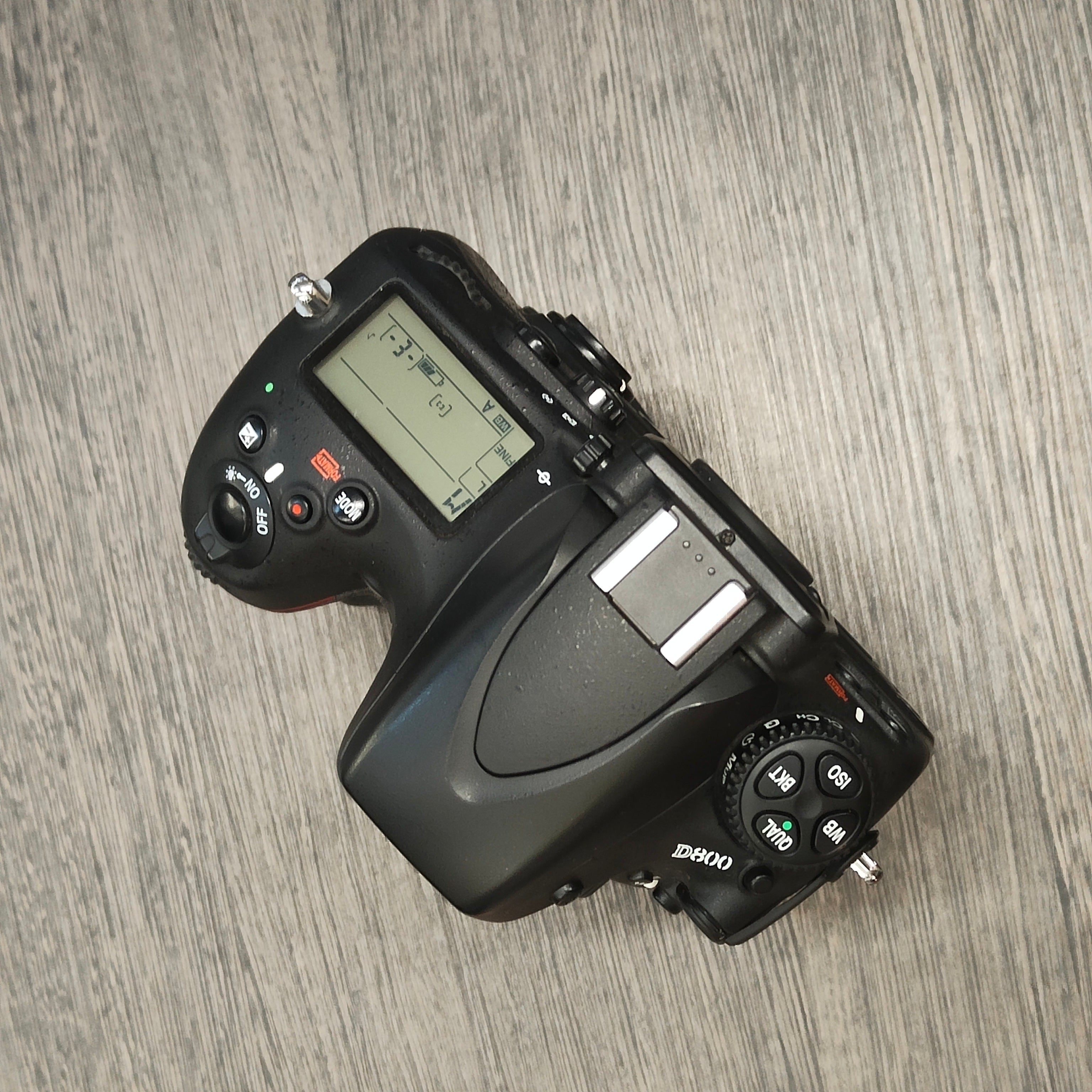 Tweedehands - Nikon D800 + Nikon grip