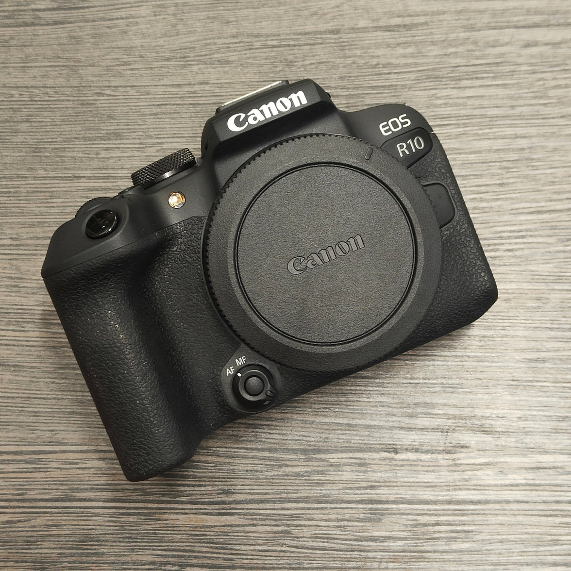 Tweedehands - Canon EOS R10