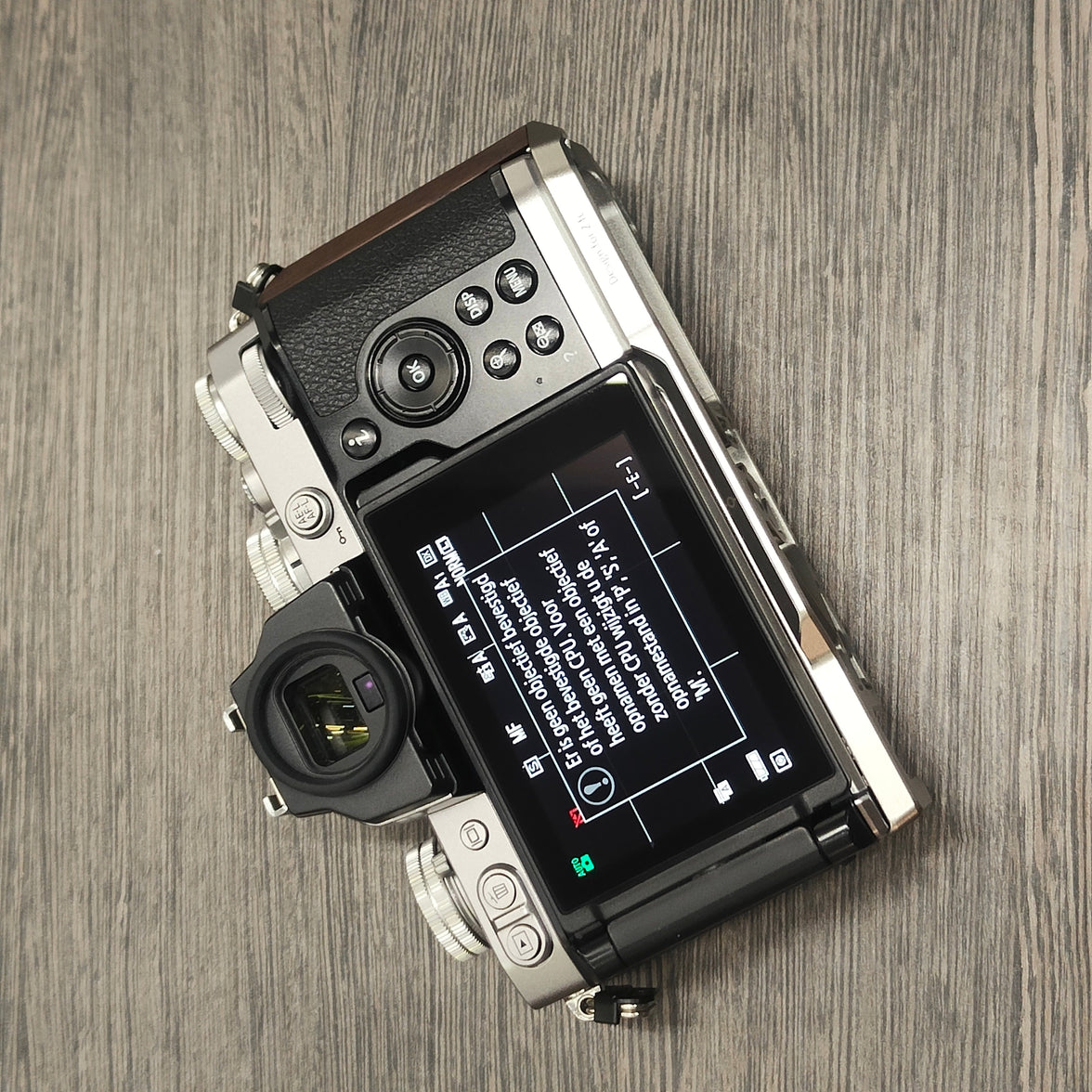 Tweedehands - Nikon Z fc (+grip)