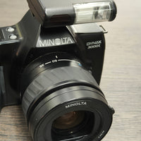 Tweedehands - Minolta Dynax 3000i  35-80mm f4-5.6 zoom l + flash