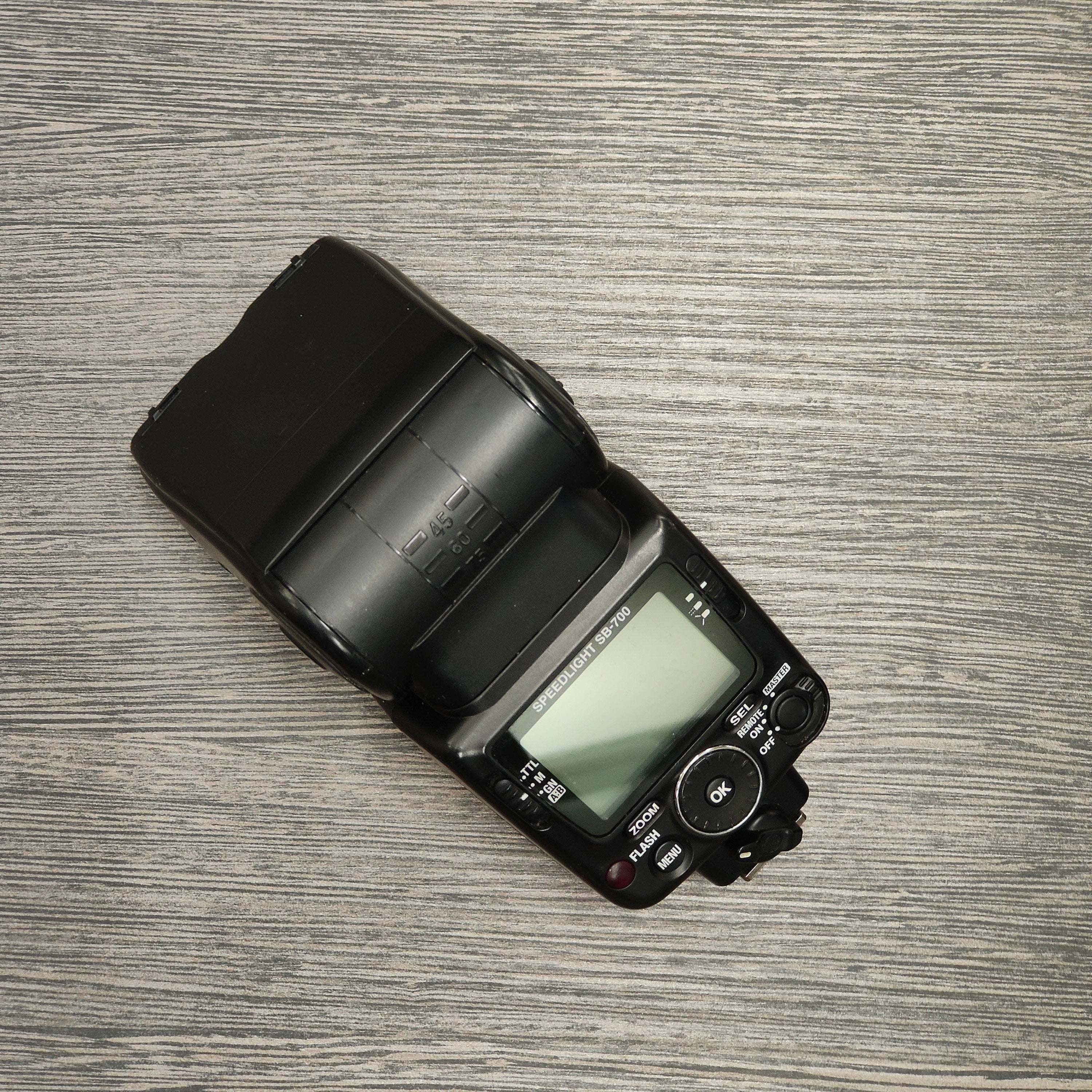 Tweedehands - Nikon SB-700