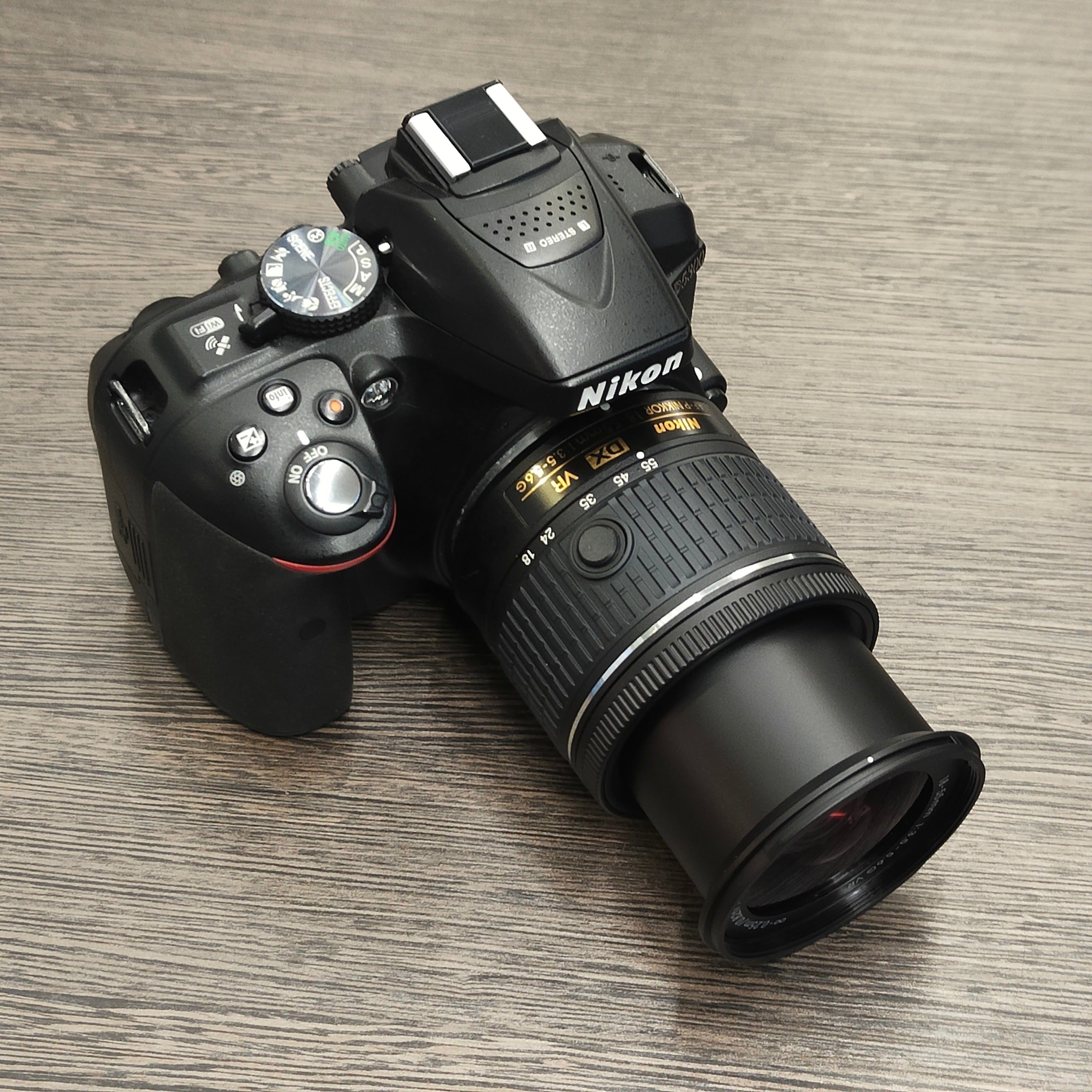 Tweedehands - Nikon 5300 + AF-P 18-55mm F3.5-5.6G VR