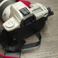 Tweedehands - Minolta 404si + 28-80mm AF Zoom