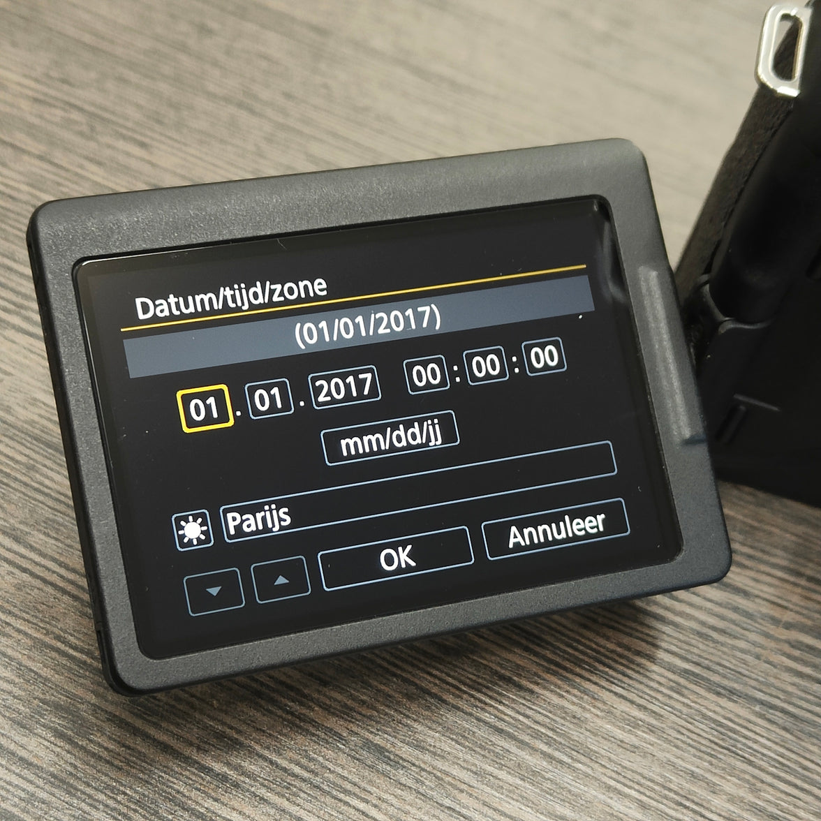 Tweedehands - Canon EOS 77D Body