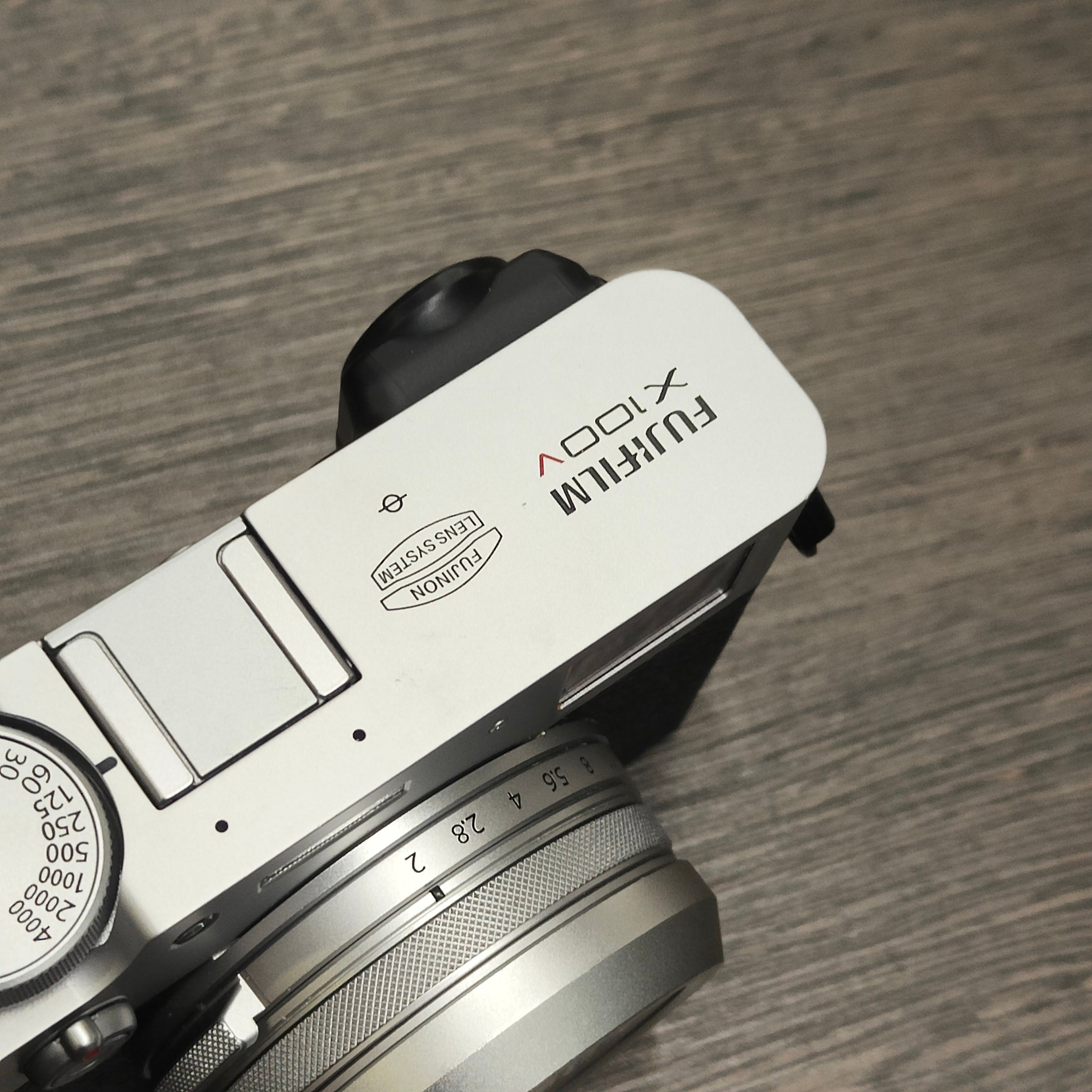 Tweedehands - Fujifilm X100V silver