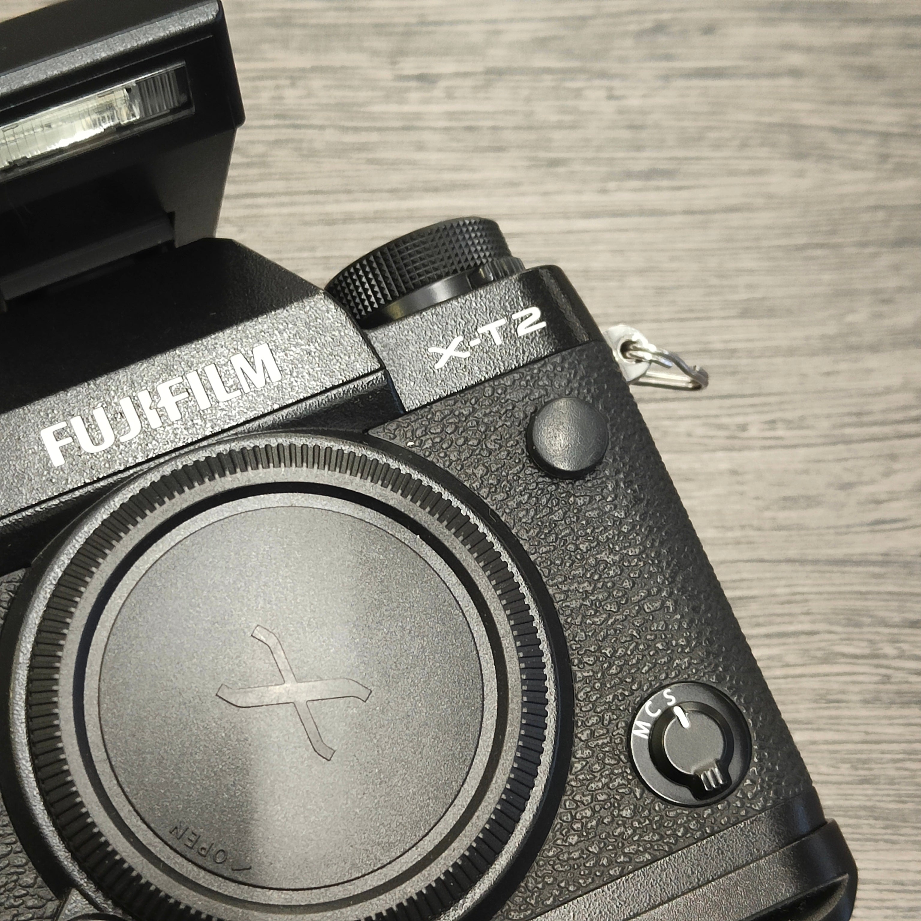 Tweedehands - Fujifilm X-T2 + flitsje +L-bracket