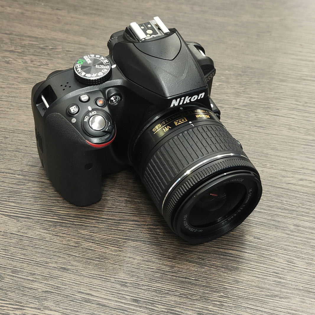 Tweedehands - Nikon 3300 + AF-P 18-55mm F3.5-5.6G VR