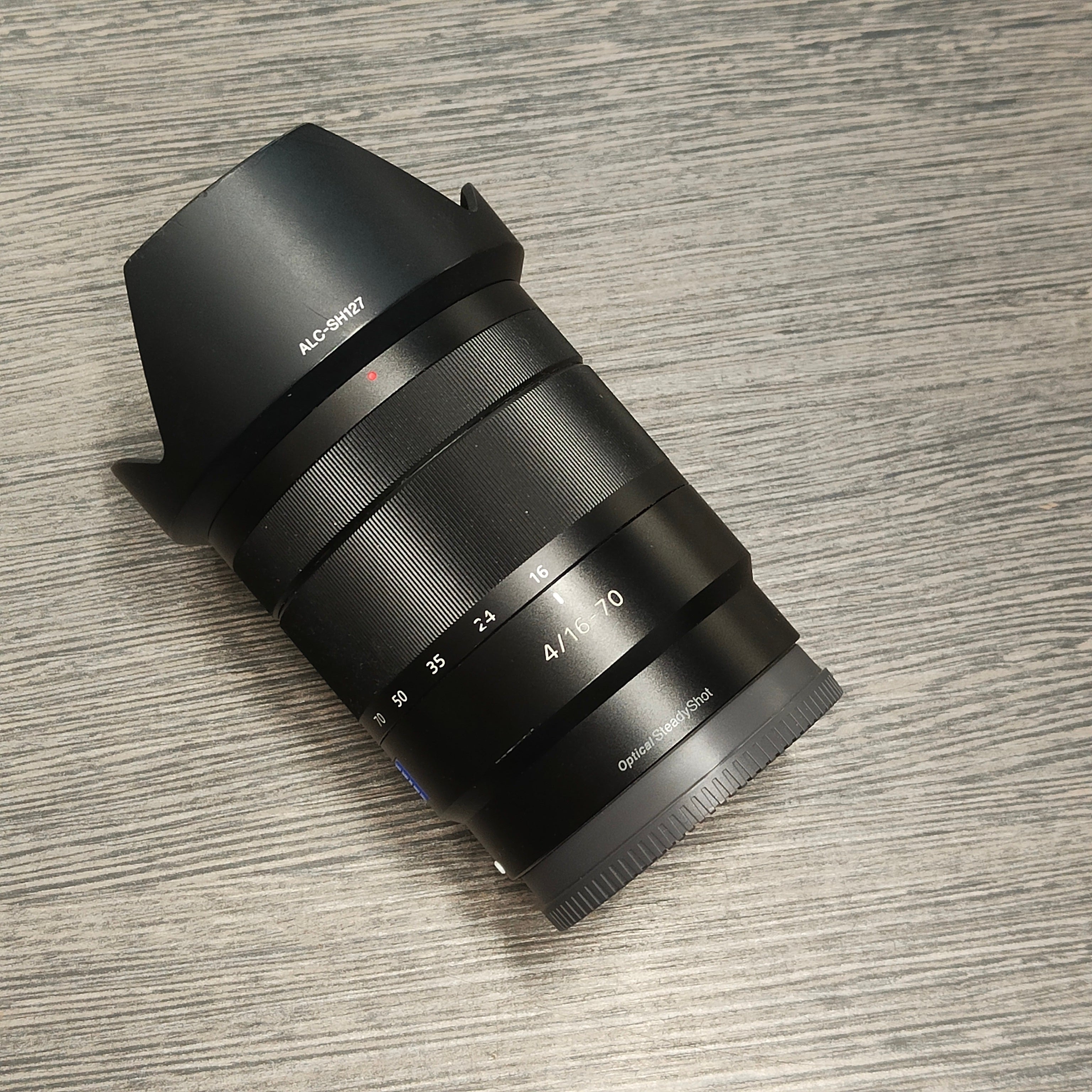 Tweedehands - Sony E 16-70mm f/4 ZA OSS Zeiss Vario-Tessar T*