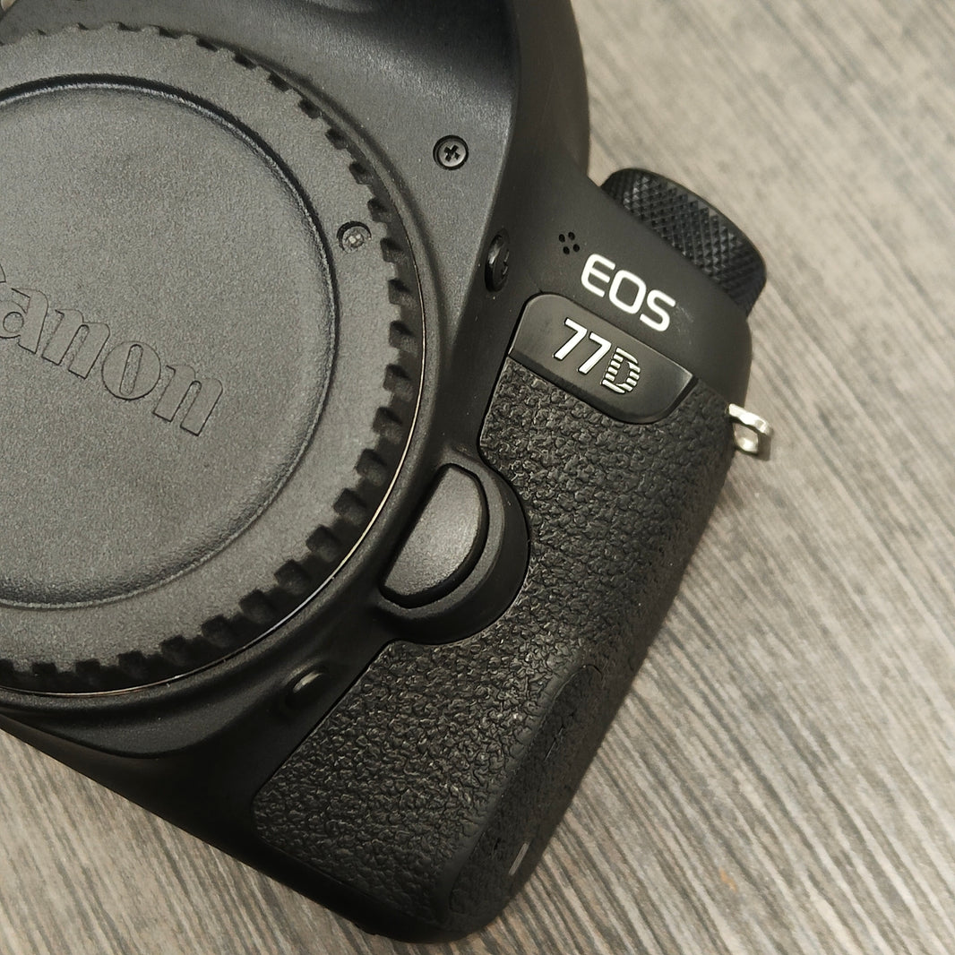 Tweedehands - Canon EOS 77D Body