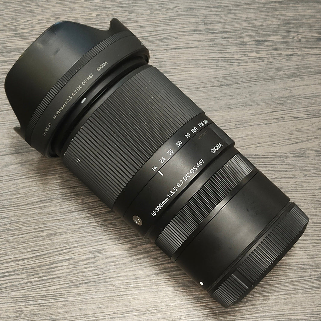 Tweedehands - Sigma 16-300mm f/3.5-6.7 DC OS Contemporary Canon RF-mount