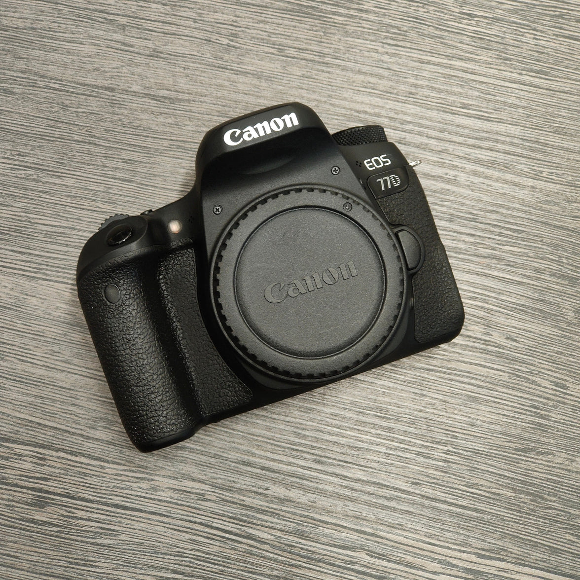 Tweedehands - Canon EOS 77D Body