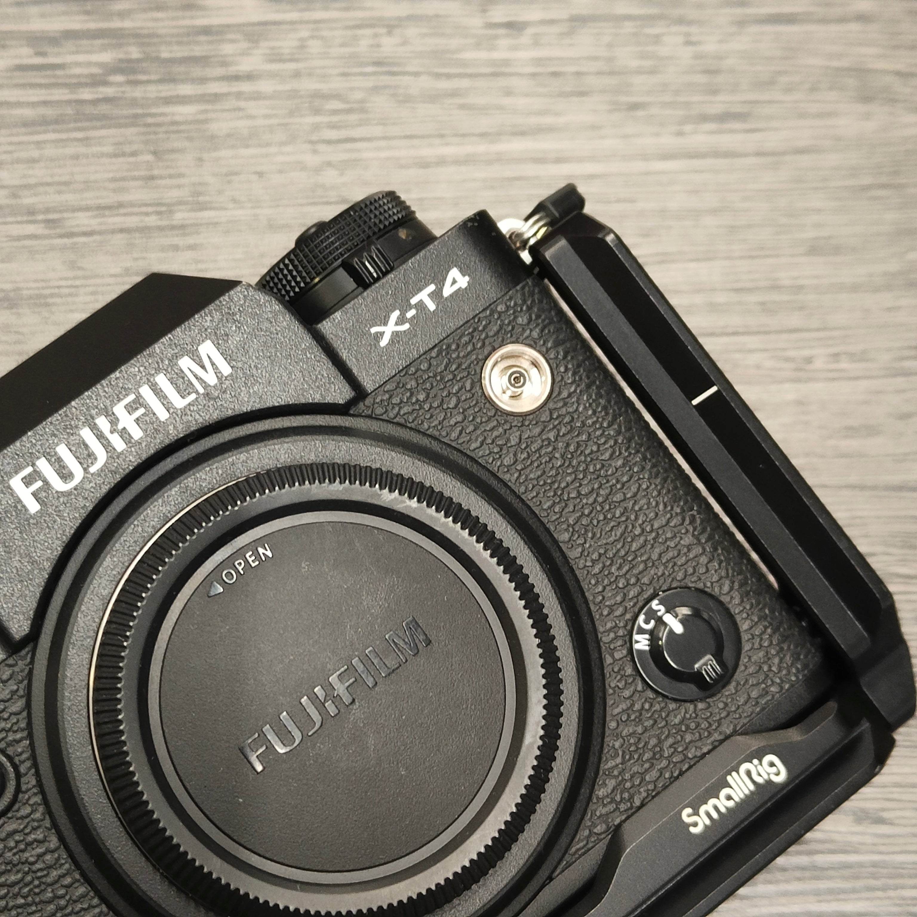 Tweedehands - Fujifilm X-T4 + Smallrig L-bracket