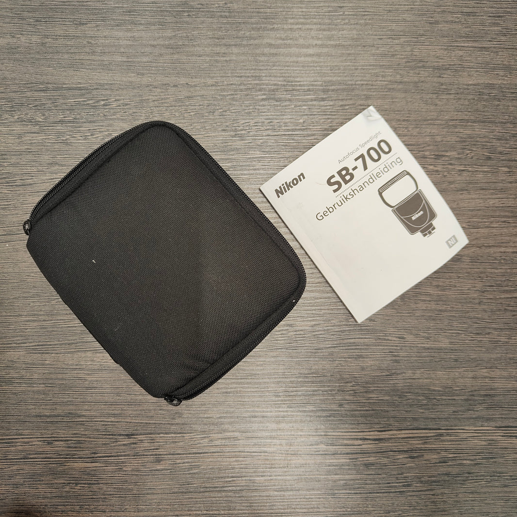 Tweedehands - Nikon SB-700