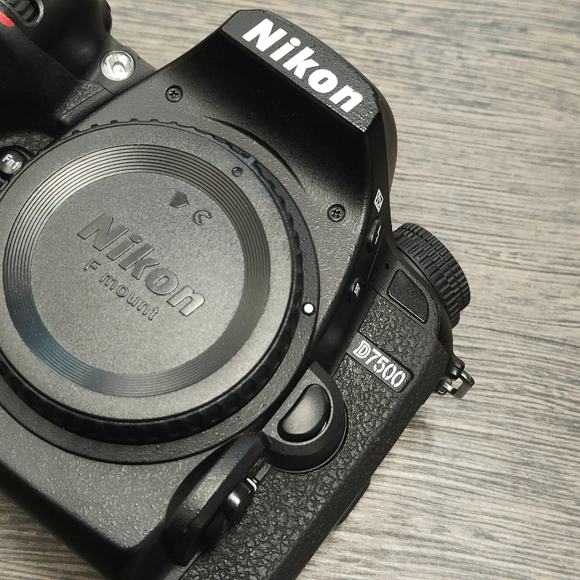 Tweedehands - Nikon D7500