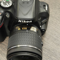 Tweedehands - Nikon 5200 + AF-P 18-55mm F3.5-5.6G VR